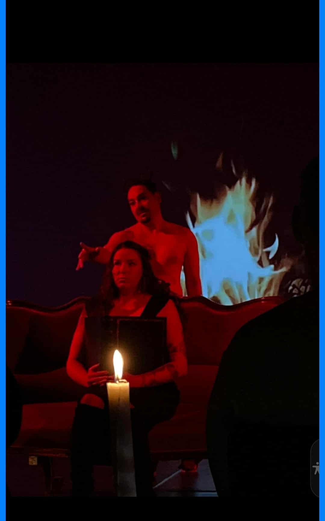 Saatanallinen sielunmessu 2025, kuva Annina Wallinsalo. Kuvassa Linda-Maria Raninen ja Kimmo Alakunnas